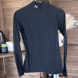 Under Armour Black Fitted Long Sleeve Tee